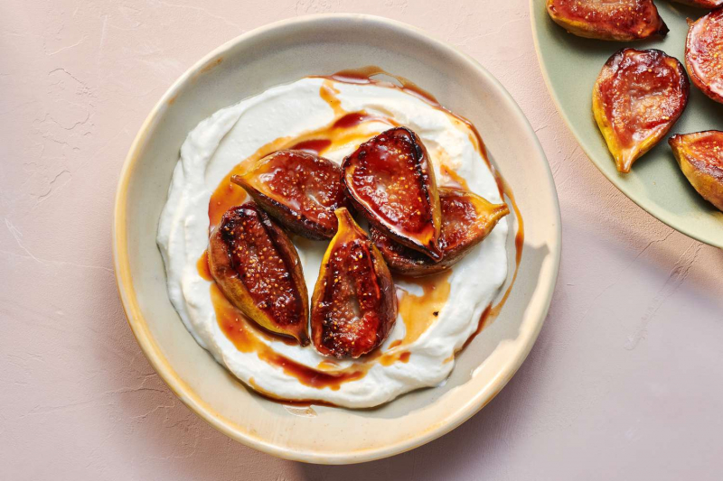 3-Ingredient Honey-Butter Figs Take Dessert to the Next Level