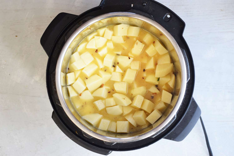 Instant Pot Potato Soup Recipe