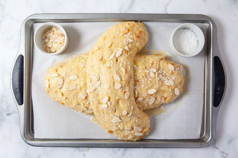 Colomba di Pasqua (Easter Dove Bread)