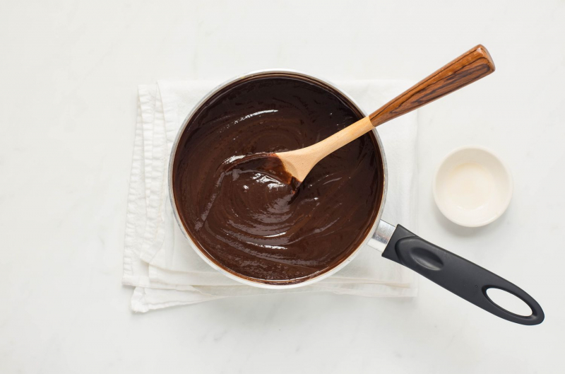 Easy Homemade Chocolate Fondue