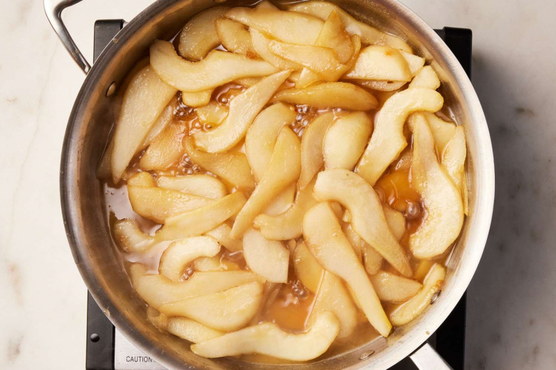 5-Ingredient Mini Pear Tarts