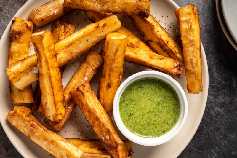 Caribbean Yuca (Cassava) Fries