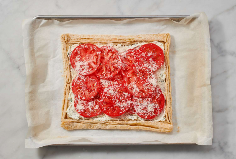 Tomato Tart With Puff Pastry