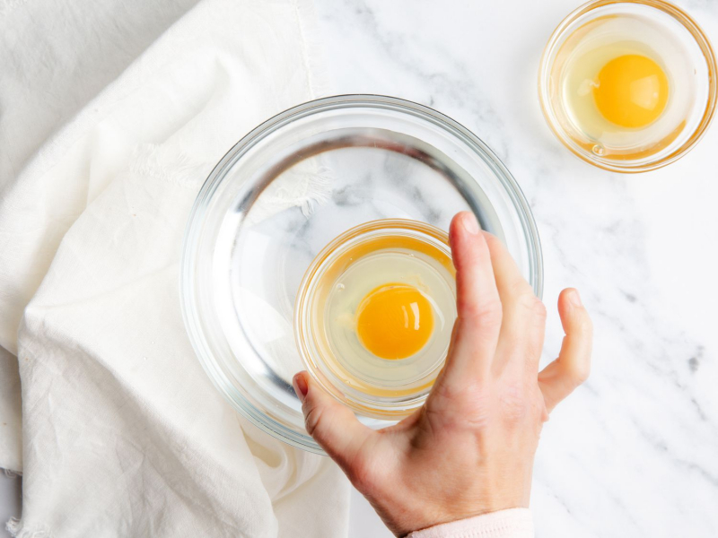 A Simple Trick for Foolproof Poached Eggs