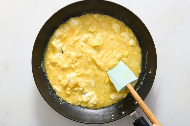 Scrambled Eggs With Cream Cheese Recipe