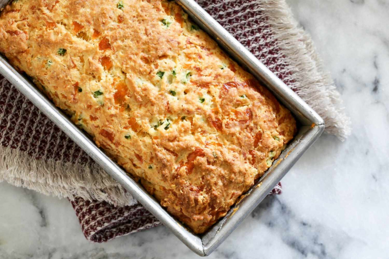 Jalapeño Cheddar Quick Bread Recipe