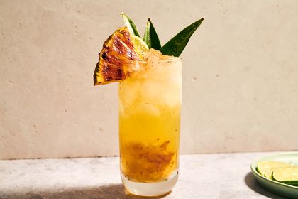 Rum Swizzle Cocktail