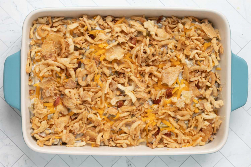 Bacon and Cheddar Green Bean Casserole