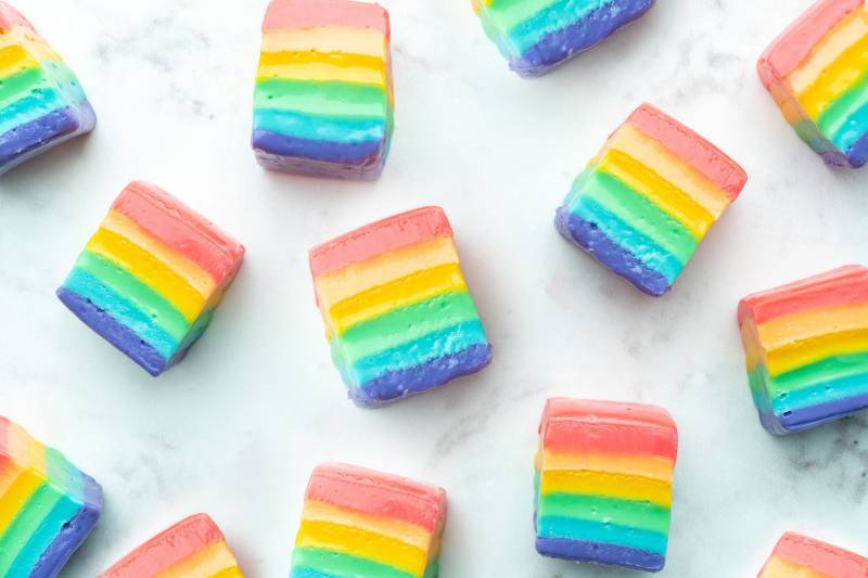 22 Rainbow-Colored Foods and Drinks