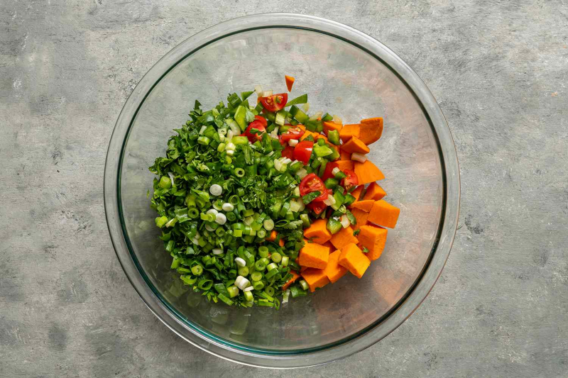 Peanuts and Peas Bhel Puri