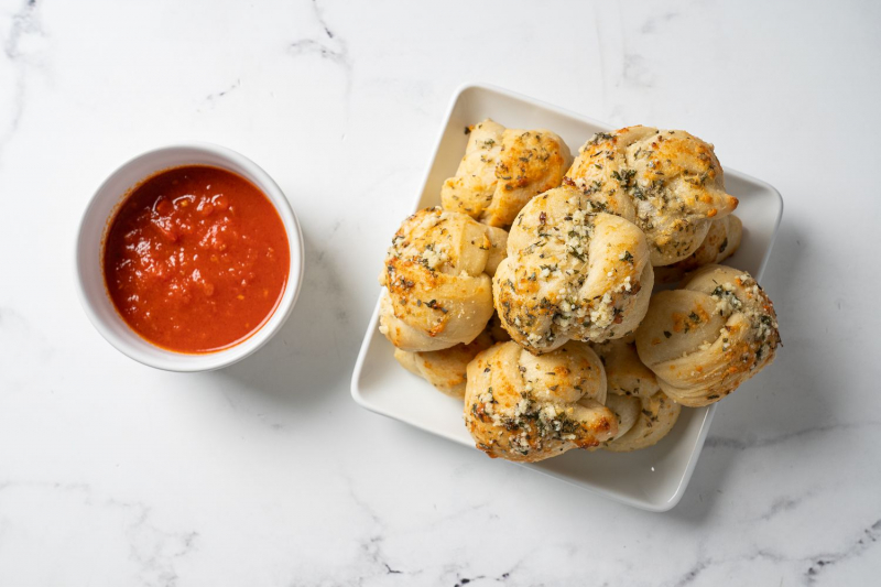 Garlic Knots