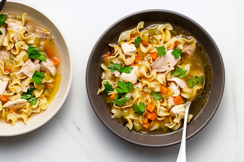 Crock Pot Chicken Noodle Soup