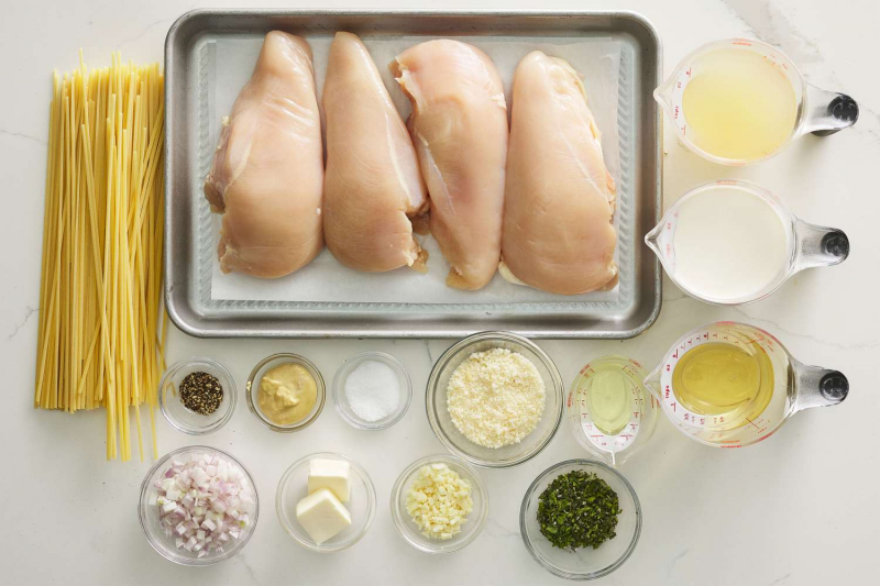 Creamy Chicken and Herb Pasta