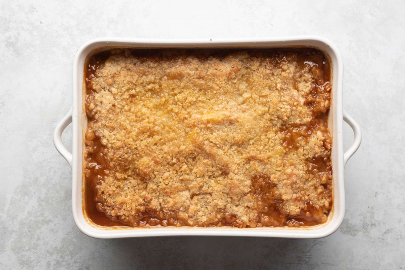 Fresh Peach Crumble