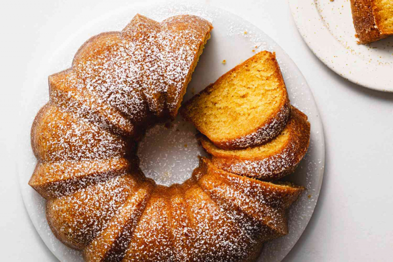 Classic Kentucky Butter Cake