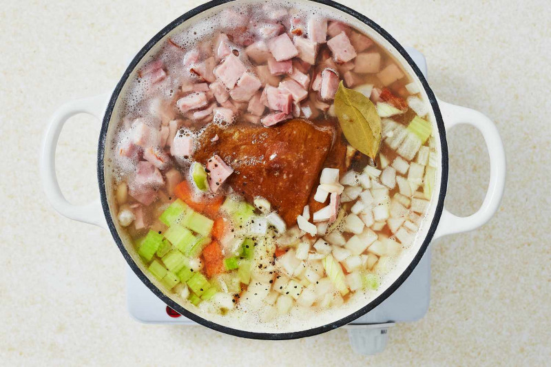 Hearty Ham and Bean Soup Recipe