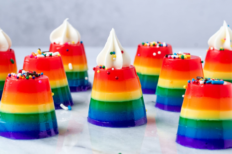 22 Rainbow-Colored Foods and Drinks